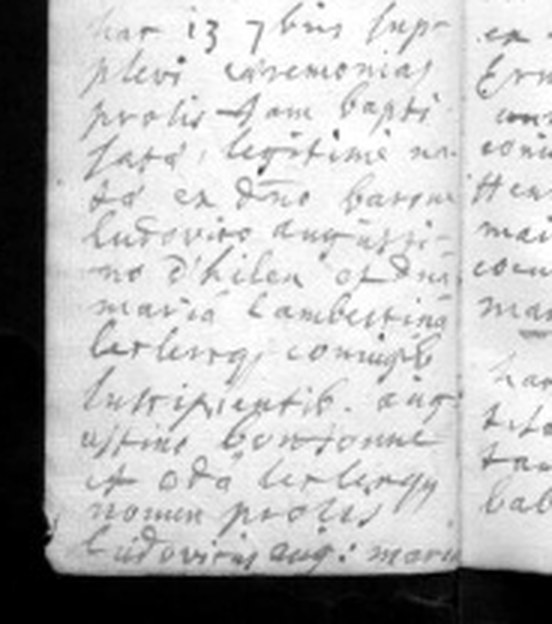 Doopakte uit Châtelet: 'ex dno barone Ludovico Augustino d'Hilen et dna Maria Lambertina Leclercq', naam van het kind Ludovicus Augustinus Maria.